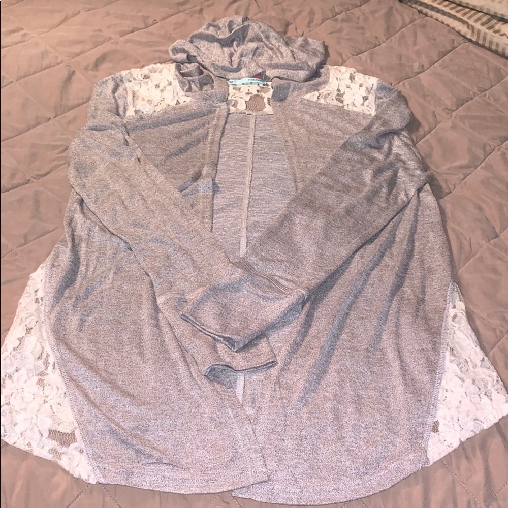 EUC cardigan Size Large by Maurice’s